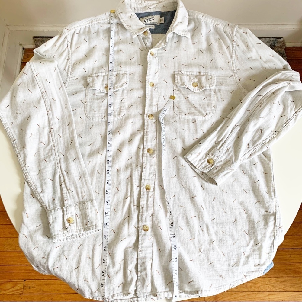 Grayers Throwing Axe Print Twill Button Down Shir… - image 3